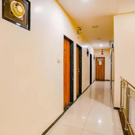 Fabexpress Prakash Hotel