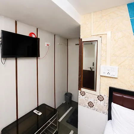 Shalimar Capsule hotel *