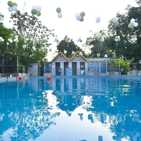 Rayu Hotel 3*