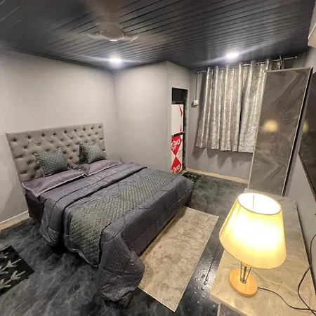Hotel Rayu Mumbai