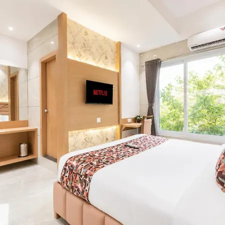 Stellos Hotel 3*
