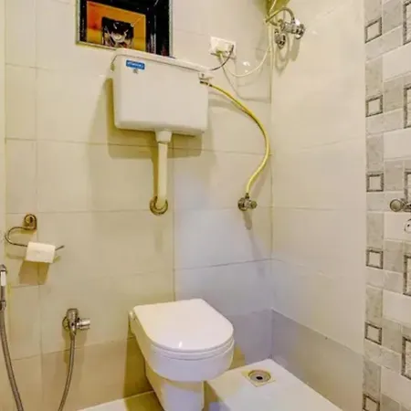 Fabexpress Prakash Hotel 3*
