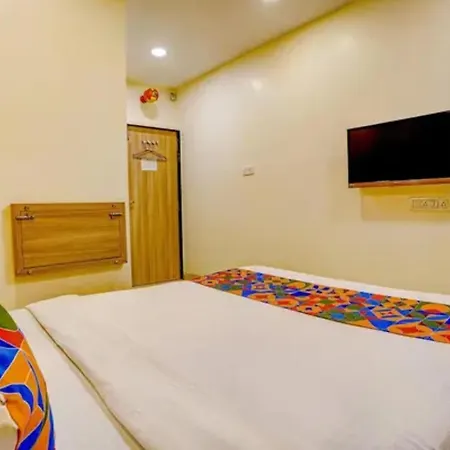 Fabexpress Prakash Hotel