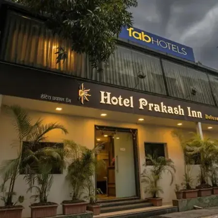 Fabexpress Prakash Hotel