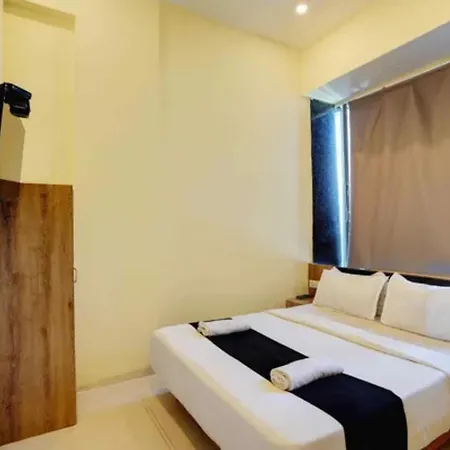 Fabhotel Freedom Star