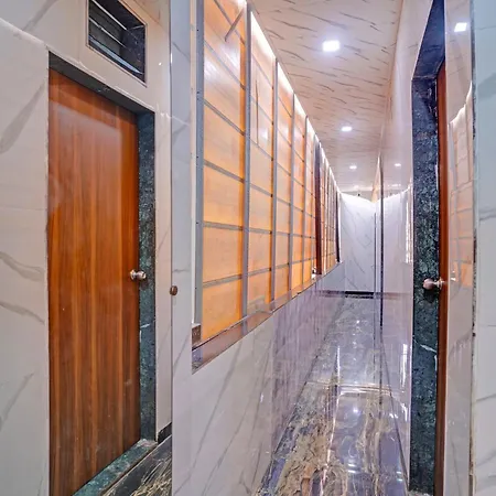 Guest house Via Sr Residency Mumbai