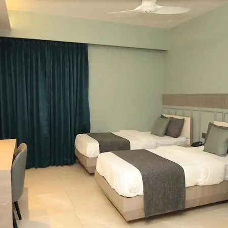 Hotel Fabhotels Cevo Mumbai