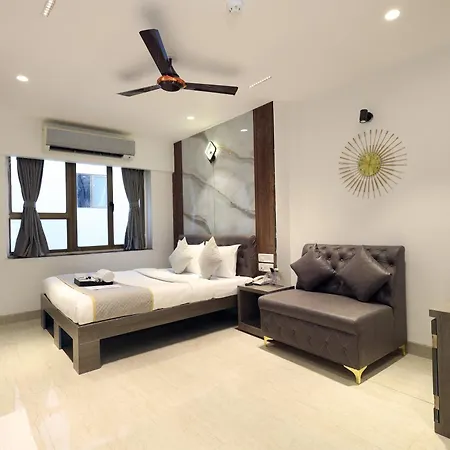 Myotel - Andheri Hotel