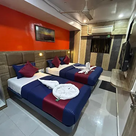 Hotel Al Raihan 3*