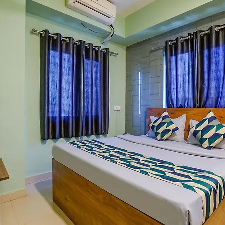 Fabhotels Ravelle