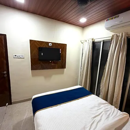 Hotel 7 Heavens