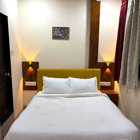 7 Heavens 2* Mumbai