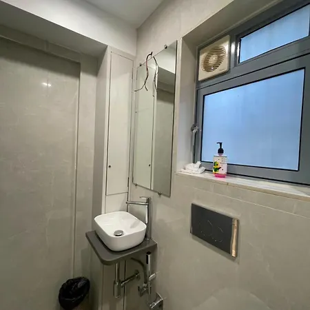 Hotel Bloom Residency