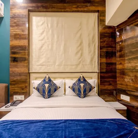 Hotel Fabhotels Invara