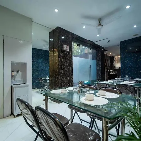Hotel Rexton By Glitz 2*
