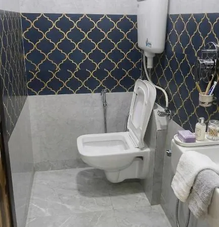 Gloww Star - Nr Csmt Railway Station & Hajj House - South Hotel 4*