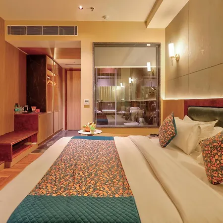 Hotel The Opulence 3*