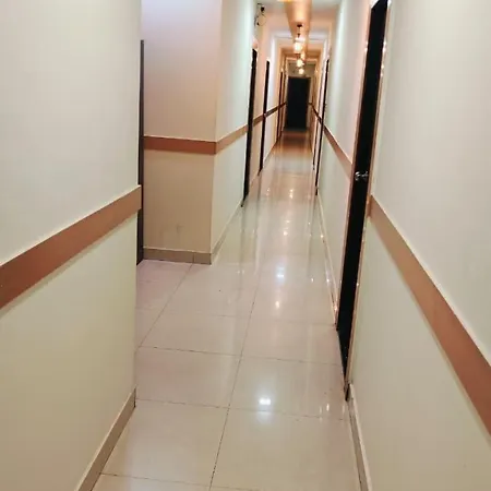 Hotel Tri