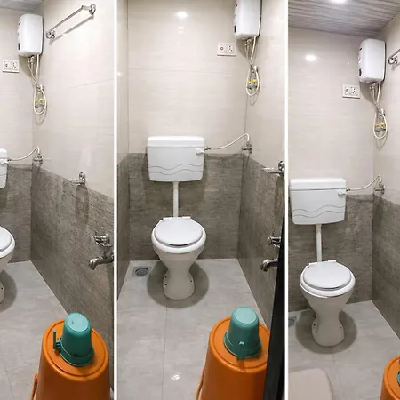 Royal Residency - Near Khar Station Hotel 2*