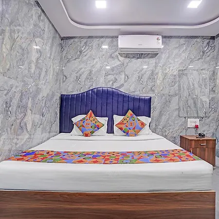 Via Sr Residency Guest house