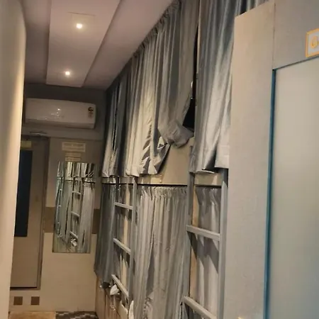 Hostel Restinn Sakinaka