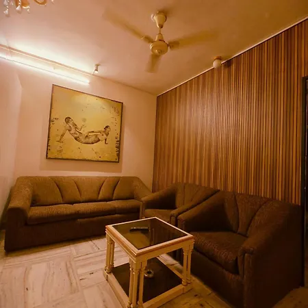 Adore 4 Bhk Luxury Apartment- Bandra Apartment