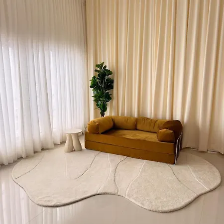 Space Us Chic Loft In Mumbai