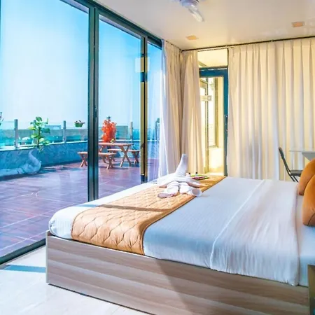 Apartment Private Rooftop 3br Near International Airport Andheri East