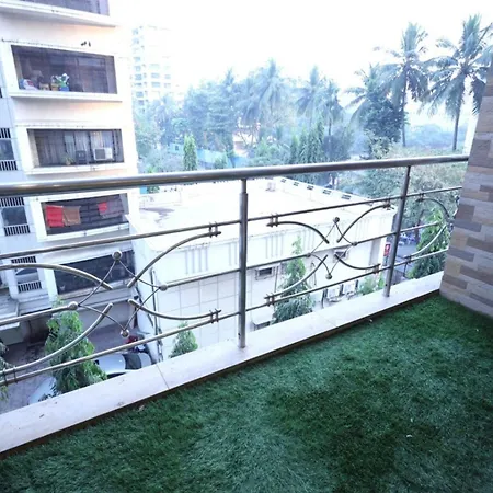 Embassy 2 Bedroom Near Bkc & Guru Nanak Hospital Bandra East *