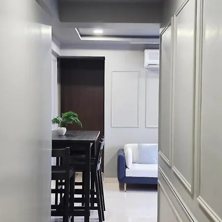 Apartment Fortune Crown 403- Premium Khar Mumbai