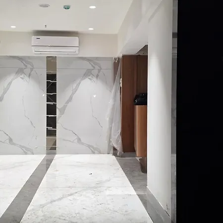 Lux E Nest Apartment
