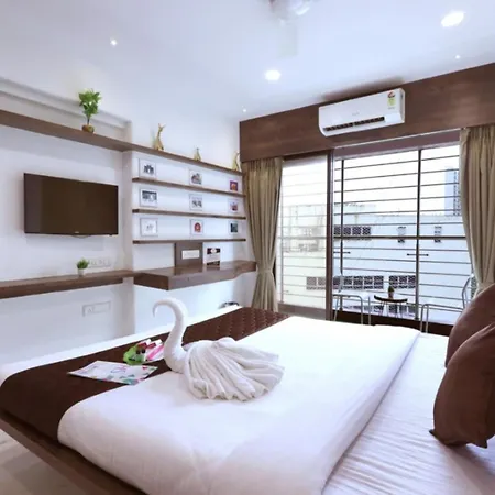 Premium 3br Near Bkc & Bandra East Mumbai