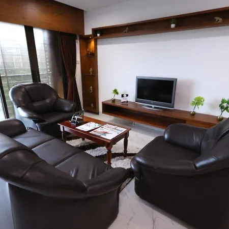Apartment Premium 3br Near Bkc & Bandra East *