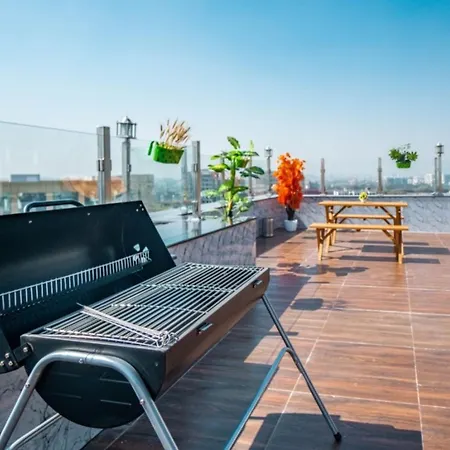 Private Rooftop 3br Near International Airport Andheri East * Mumbai