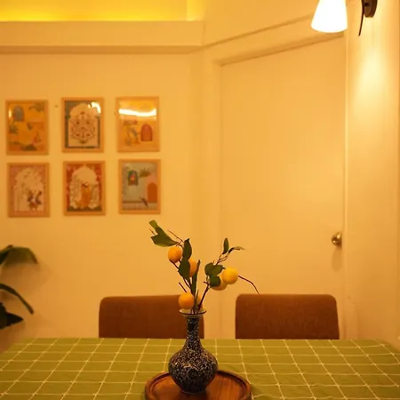 Deep 5th Floor - 3bhk Aesthetic Khar