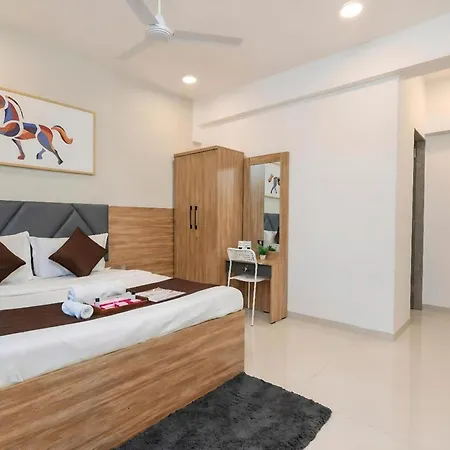 Spacious 3 Bedroom At Kalina, Santacruz East 5 Mins From Bandra Kurla Complex