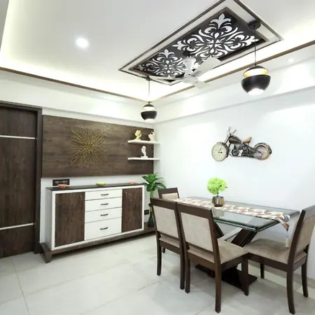 Embassy 2 Bedroom Near Bkc & Guru Nanak Hospital Bandra East *