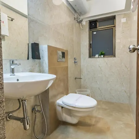 Spacious 3 Bedroom At Kalina, Santacruz East 5 Mins From Bandra Kurla Complex