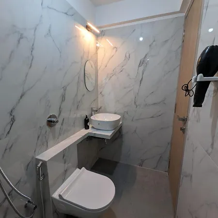 Peaceful & Spacious 2 Bhk Near Airport