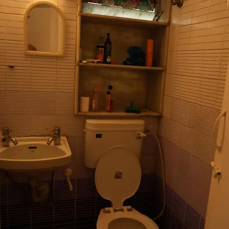 Deep 5th Floor - 3bhk Aesthetic Khar
