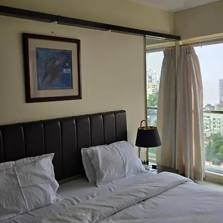 Apartment 3 Bhk Sea Facing Spacious Apartment- Ocean 1402 Mumbai