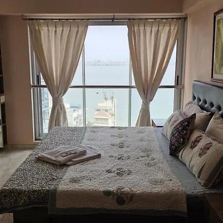 1202 Breathe By The Ocean- Luxury *