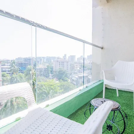 Apartment Luxury 3 Bedroom Near Airport For Working Professionals And Families *
