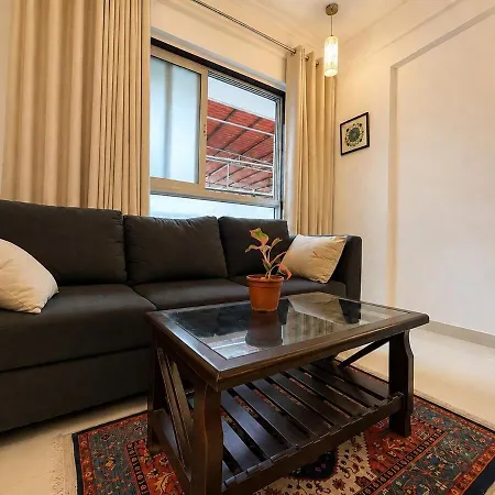 Apartment Warm Modern 1bhk Flat New Tower Yari Road
