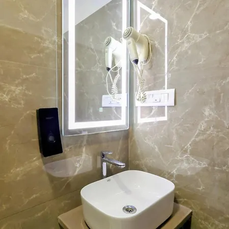 Premium 1bhk Near Borivali National Park Next To Western Express Highway *