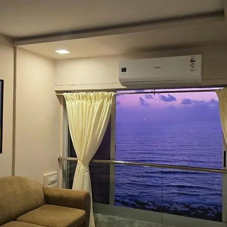 Ocean 1401- 3 Bhk Seafacing Spacious Apartment Mumbai