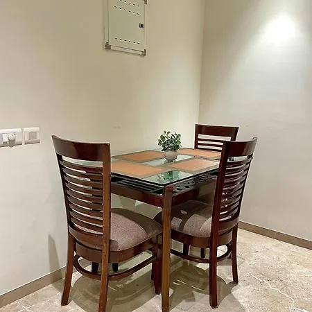 Apartment A Embassy 1 Bhk In Hiranandani Powai *
