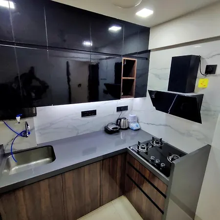 Mcsc Luxury Paradise Near Nesco Mumbai