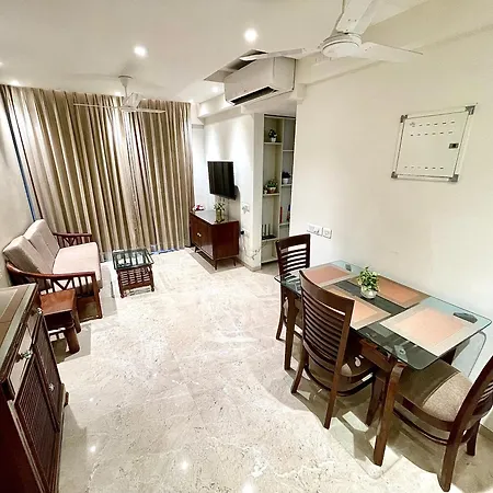 A Embassy 1 Bhk In Hiranandani Powai Apartment *
