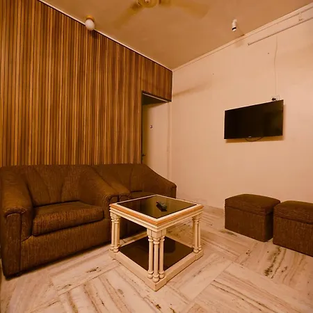 Adore 4 Bhk Luxury Apartment- Bandra Apartment
